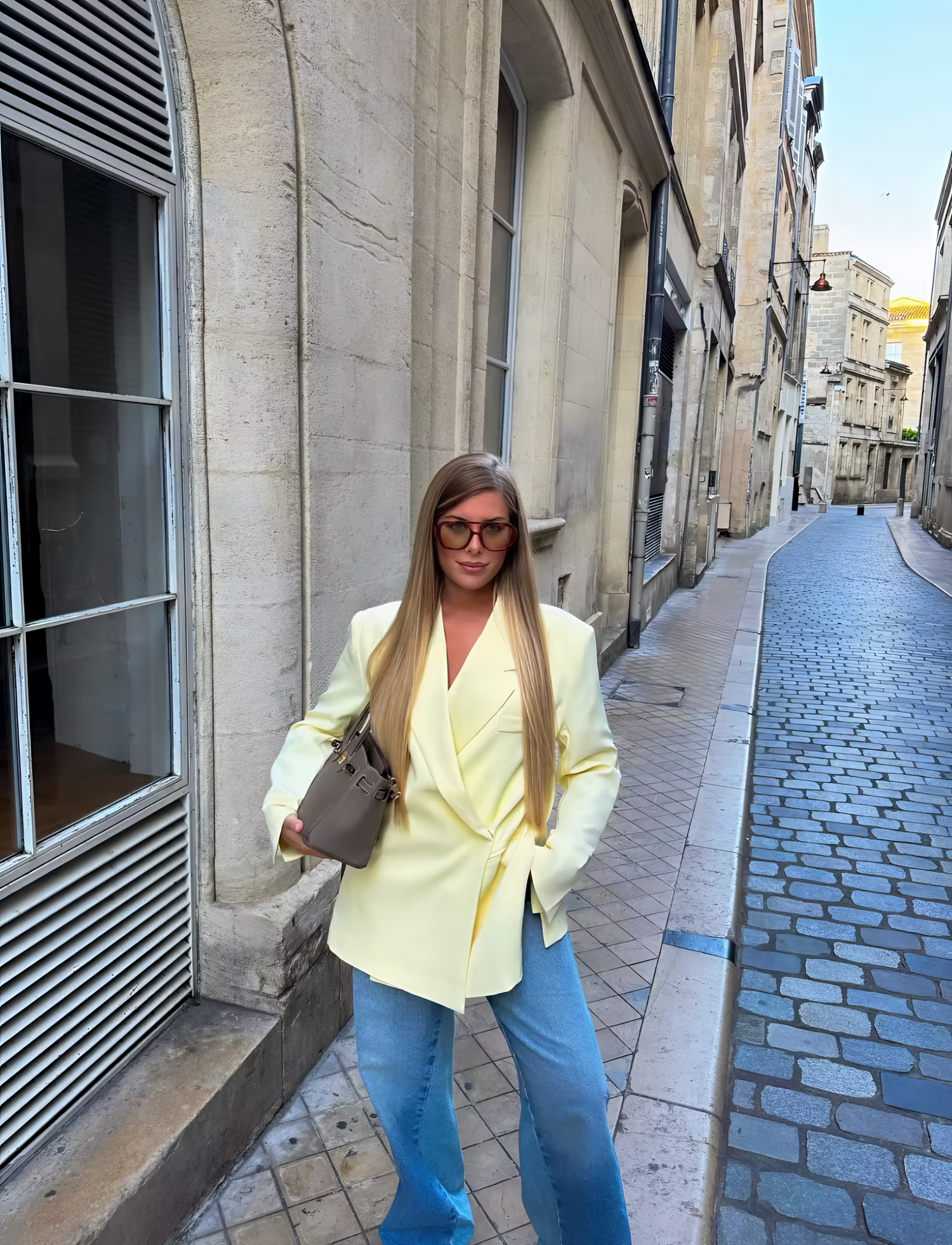 Lightweight Office Blazer