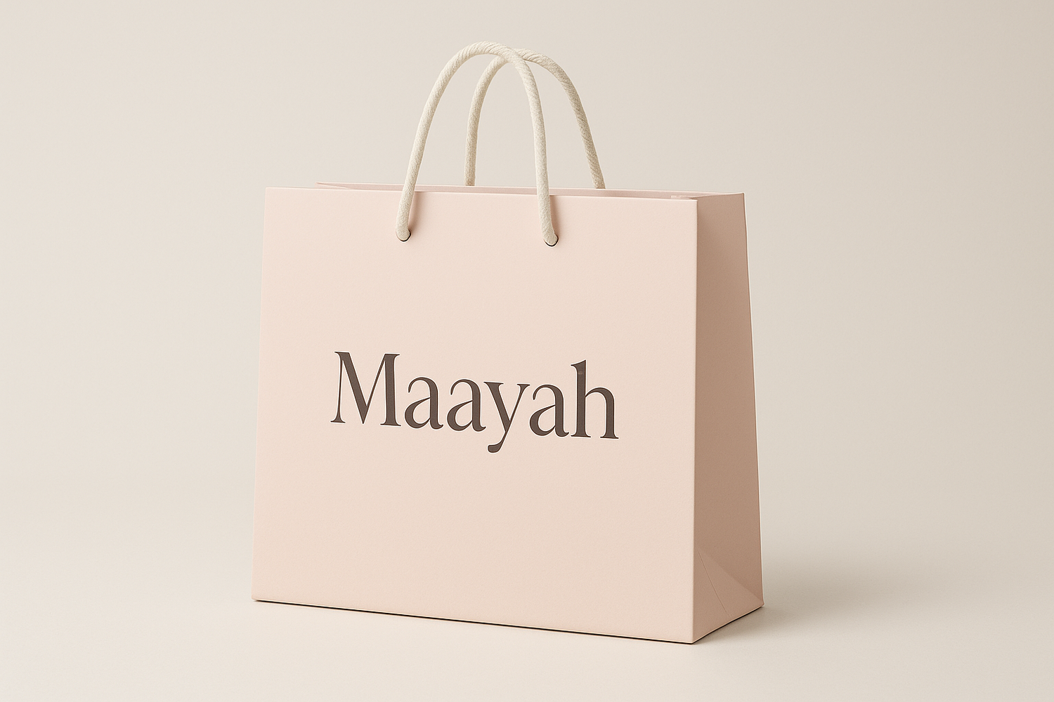 je veux une image du sac emballage pour vetement femme ma marque sappelle maayah